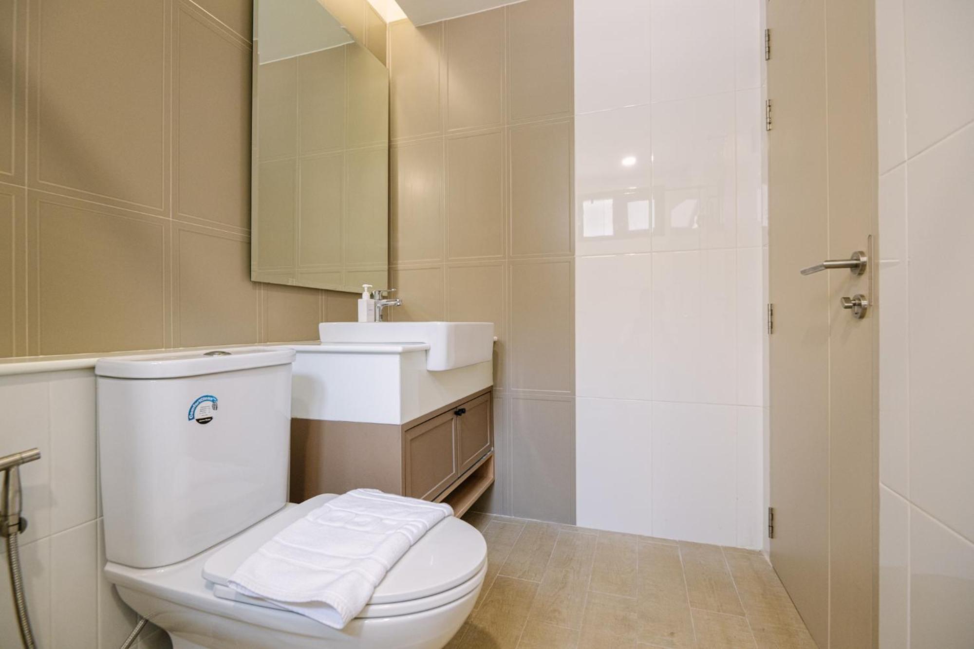 Moon House Bkk 3b *